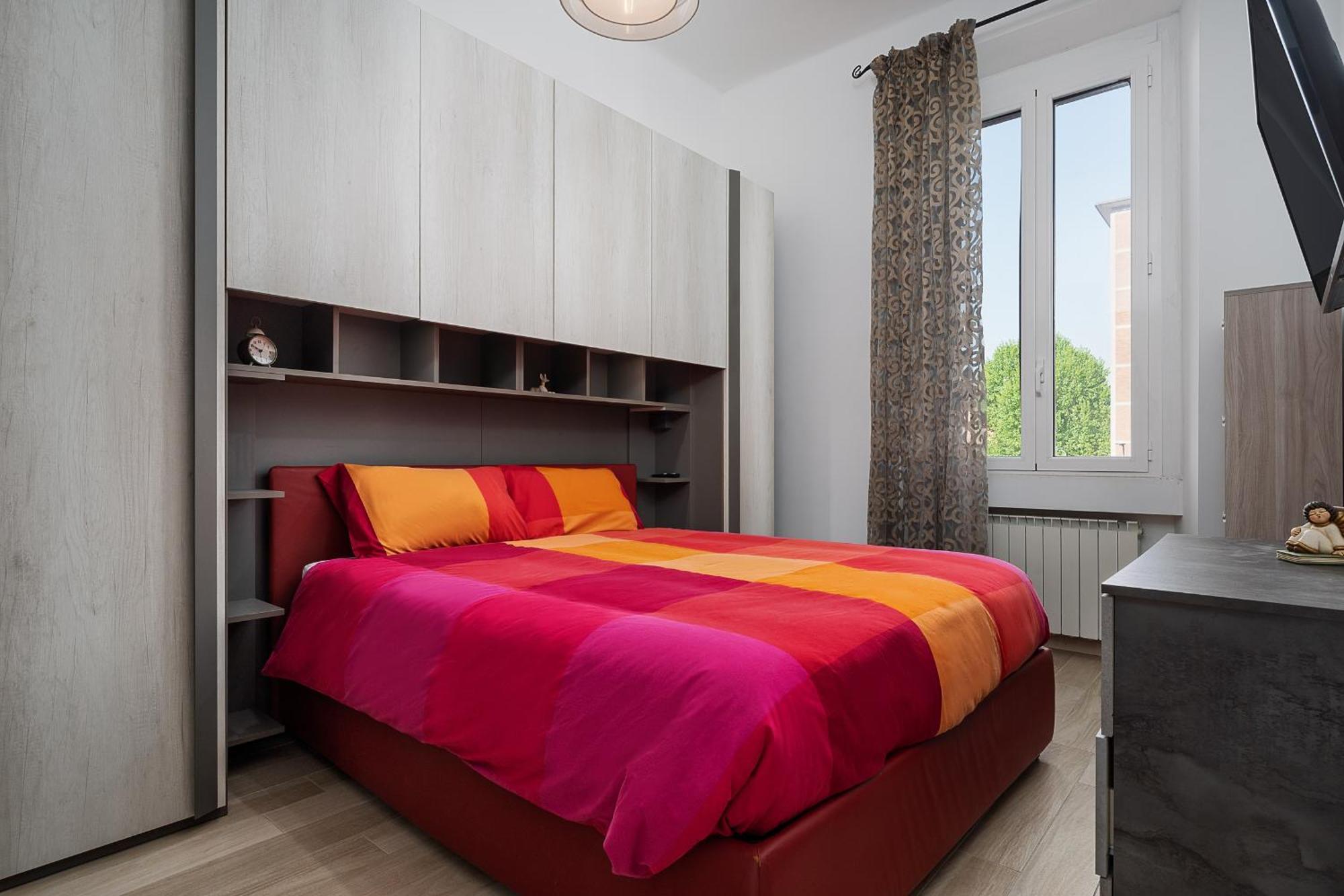 New - M2 Famagosta - Bocconi And Darsena *